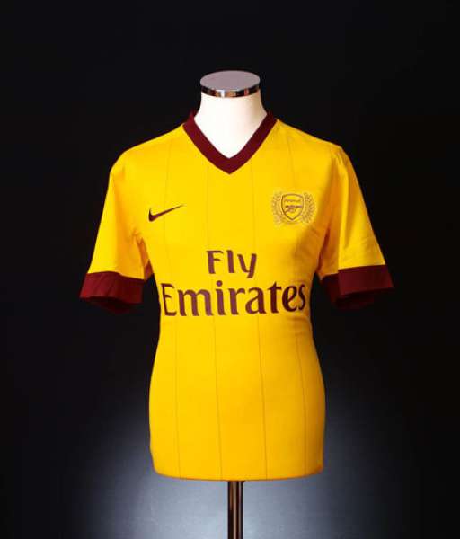 2011-2012 third Arsenal shirt jersey áo đấu yellow