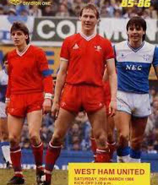 1985-1985 away Chelsea shirt jersey áo đấu bóng đá red