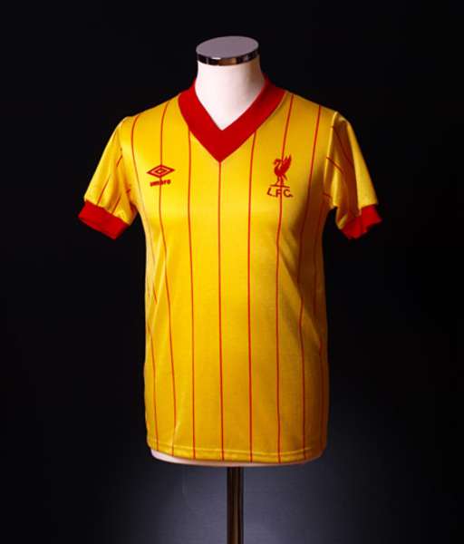 1981-1982 third Liverpool shirt jersey áo đấu bóng đá yellow