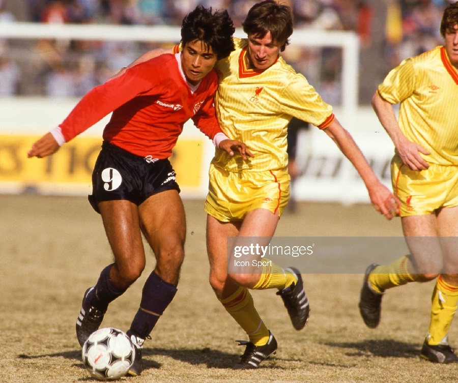 1984-1985 away Liverpool shirt jersey áo đấu bóng đá yellow