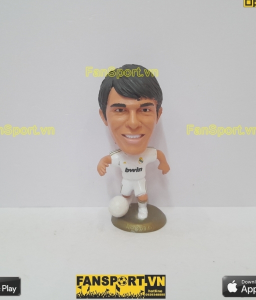 Tượng Kaka 8 Real Madrid 2011 2012 home white kodoto ball