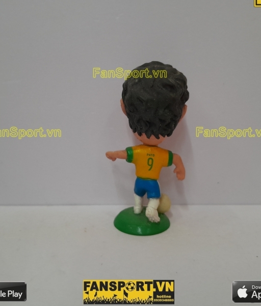 Tượng Alexandre Pato 9 Brazil 2012-2013 home yellow kodoto