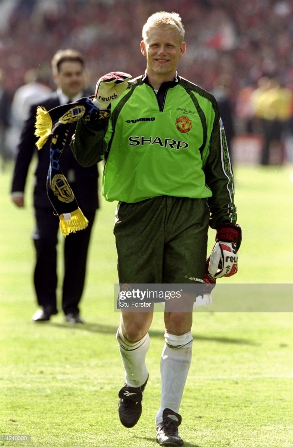Áo Schmeichel 1 Manchester United FA Cup Final 1999 shirt goalkeeper