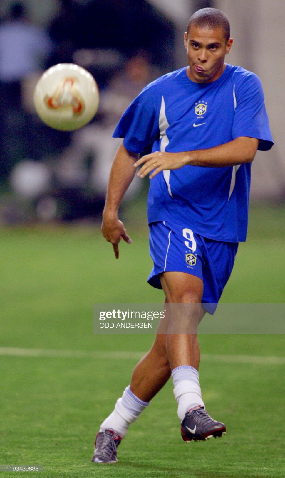 Áo training Brazil 2002-2003-2004 away shirt jersey blue 182268 Nike