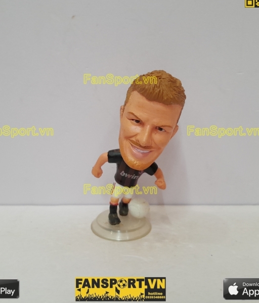 Tượng David Beckham 32 AC Milan 2009 2010 home red black kodoto ball