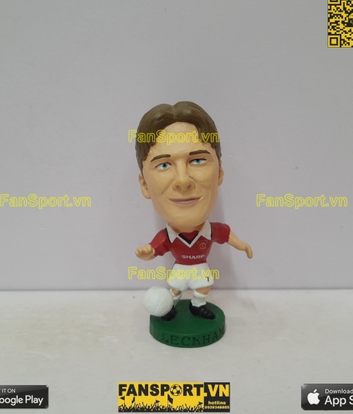 Tượng Beckham 7 Manchester United 1997-1999-2000 corinthian PRO077