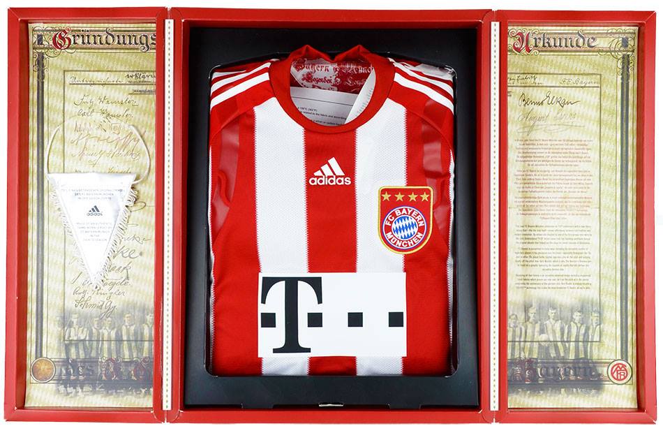 Box Bayern Munich 2010 2011 Adidas Techfit home authentic shirt P95798