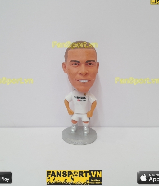 Tượng Ronaldo 9 Real Madrid 2004-2005 home white Soccerwe