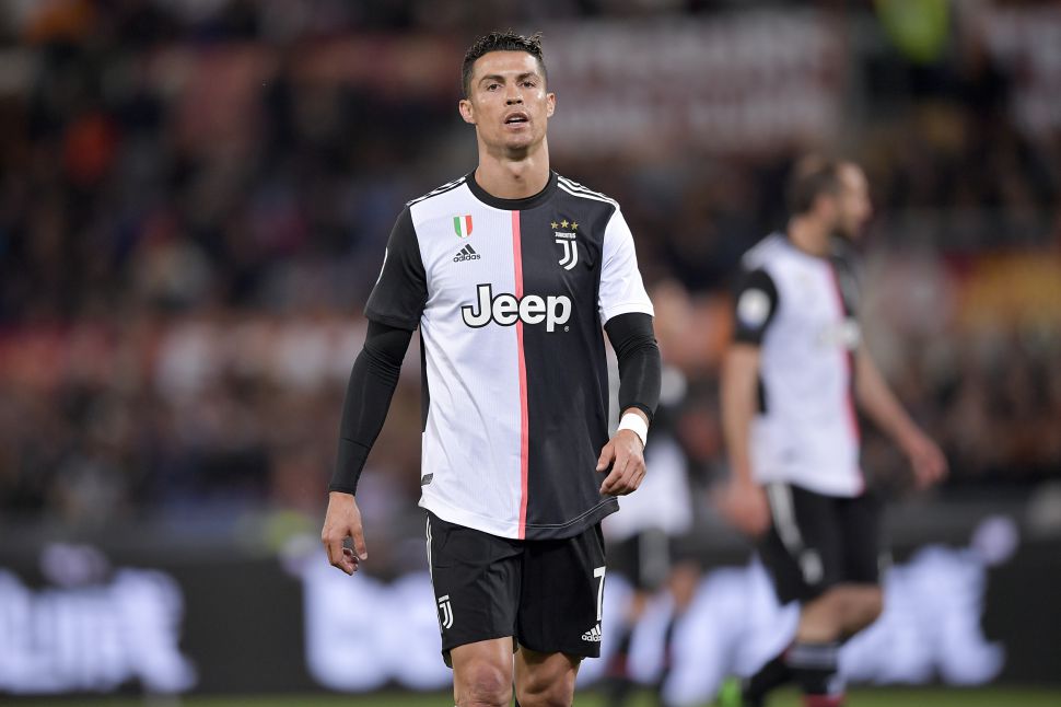 Áo đấu Ronaldo 7 Juventus 2019-2020 home shirt jersey DW5455