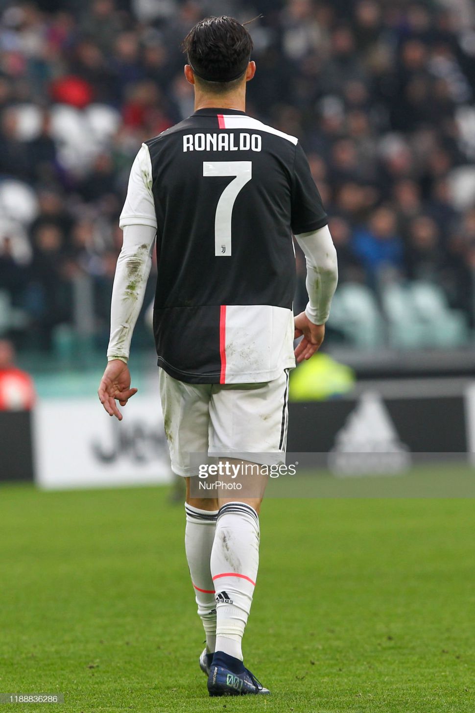 Áo đấu Ronaldo 7 Juventus 2019-2020 home shirt jersey DW5455 BNWT
