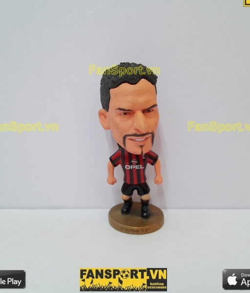 Tượng Roberto Baggio 18 AC Milan 1995 1996 1997 home red black kodoto