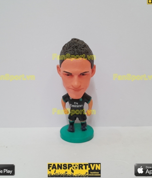 Tượng Raphael Varane 5 Real Madrid 2017 2018 away black soccerwe