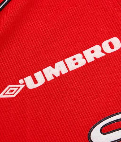 Logo tài trợ Umbro white Manchester United 1998-1999 home shirt