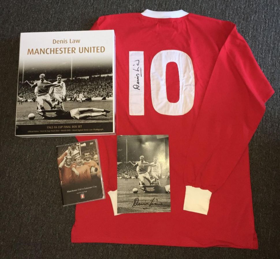 Box Law 10 signed Manchester United FA Cup final 1963 shirt Score Draw