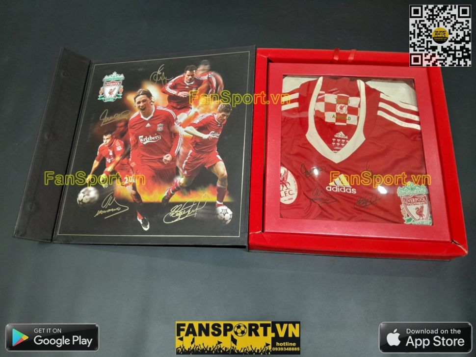 Box Liverpool 2008 2009 2010 home shirt limited Torres, Gerrard signed