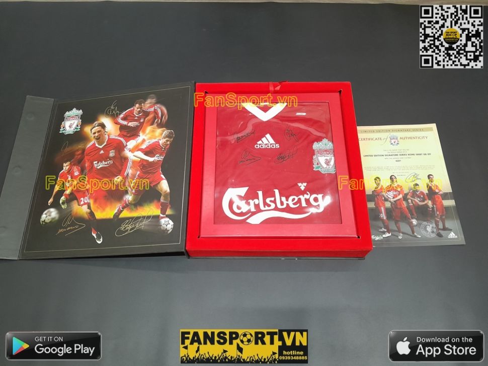 Box Liverpool 2008 2009 2010 home shirt limited Torres, Gerrard signed