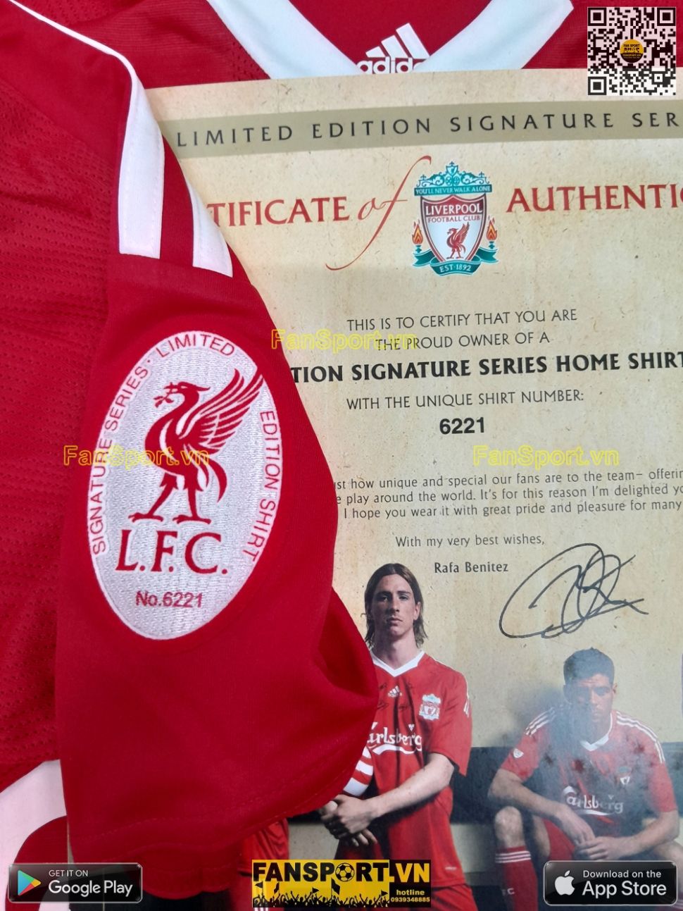 Box Liverpool 2008 2009 2010 home shirt limited Torres, Gerrard signed