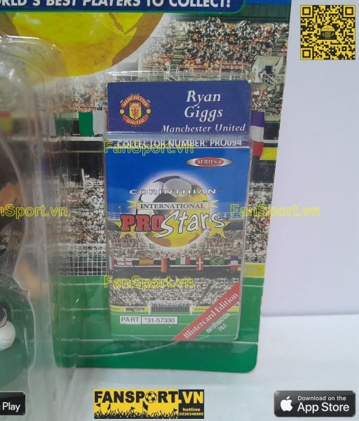 Tượng Ryan Giggs 11 Manchester United 1999 2000 away corinthian PRO094