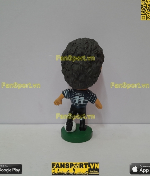Tượng Ryan Giggs 11 Manchester United 1999 2000 away corinthian PRO094