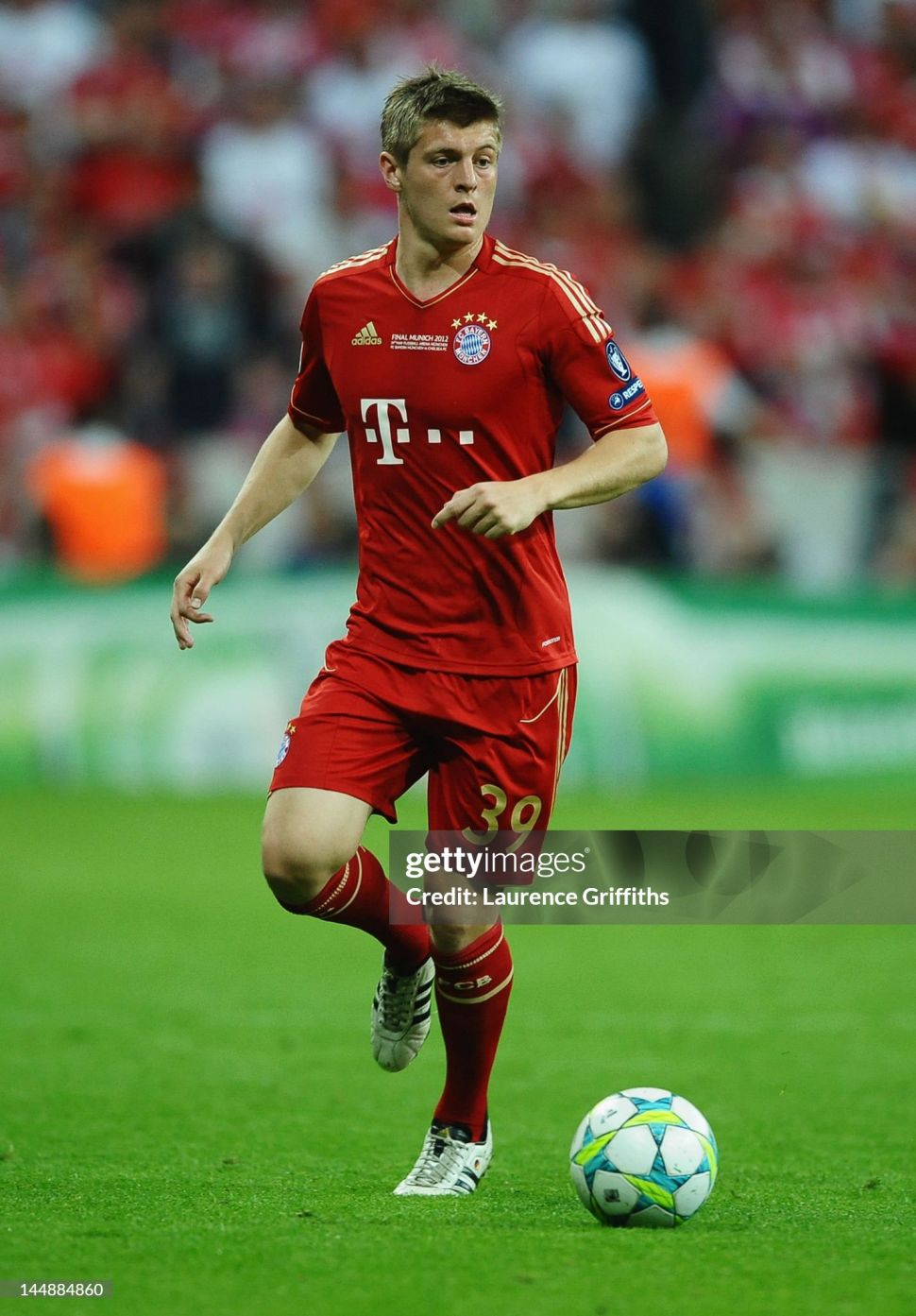 Áo Kroos 39 Bayern Munich Champion League final 2012 home shirt jersey