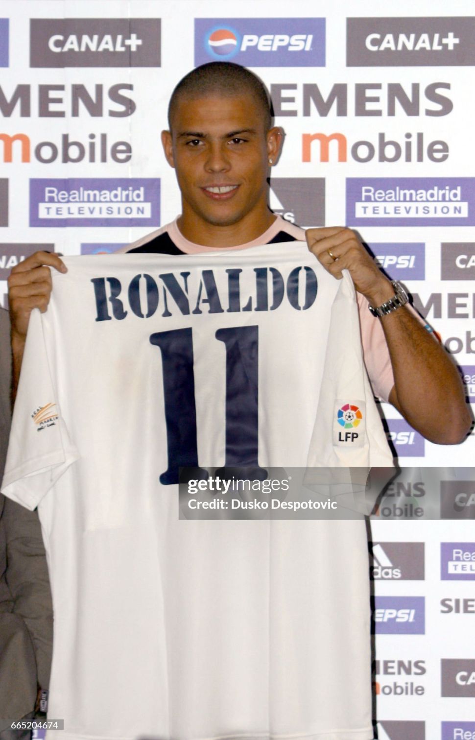 Áo Ronaldo 11 Real Madrid 2002-2003 home shirt jersey 156653 Adidas