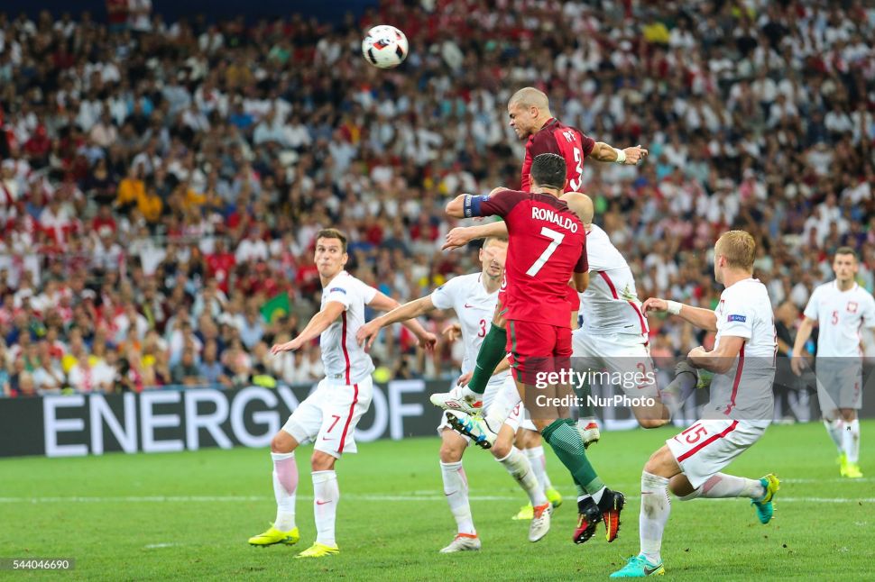 Áo Ronaldo 7 Portugal Euro Final 2016 home 2017 shirt jersey 724620