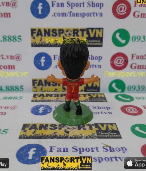 Tượng Ronaldo 7 Portugal 2018 2019 2020 home soccerstarz SOC1264 CR7