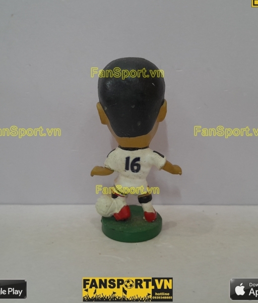 Tượng Keane Manchester United 1997 1998 1999 away corinthian repaint
