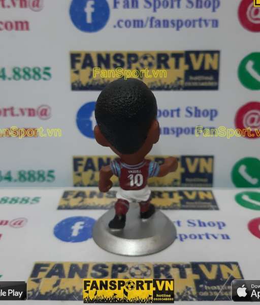 Tượng Darius Vassell 10 Aston Villa 2002 2003 home microstars MC1236