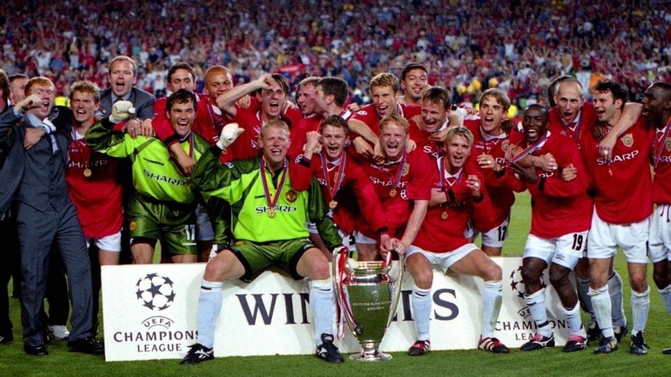 Set 14 tượng Manchester United Champion League Treble 1999 Danbury