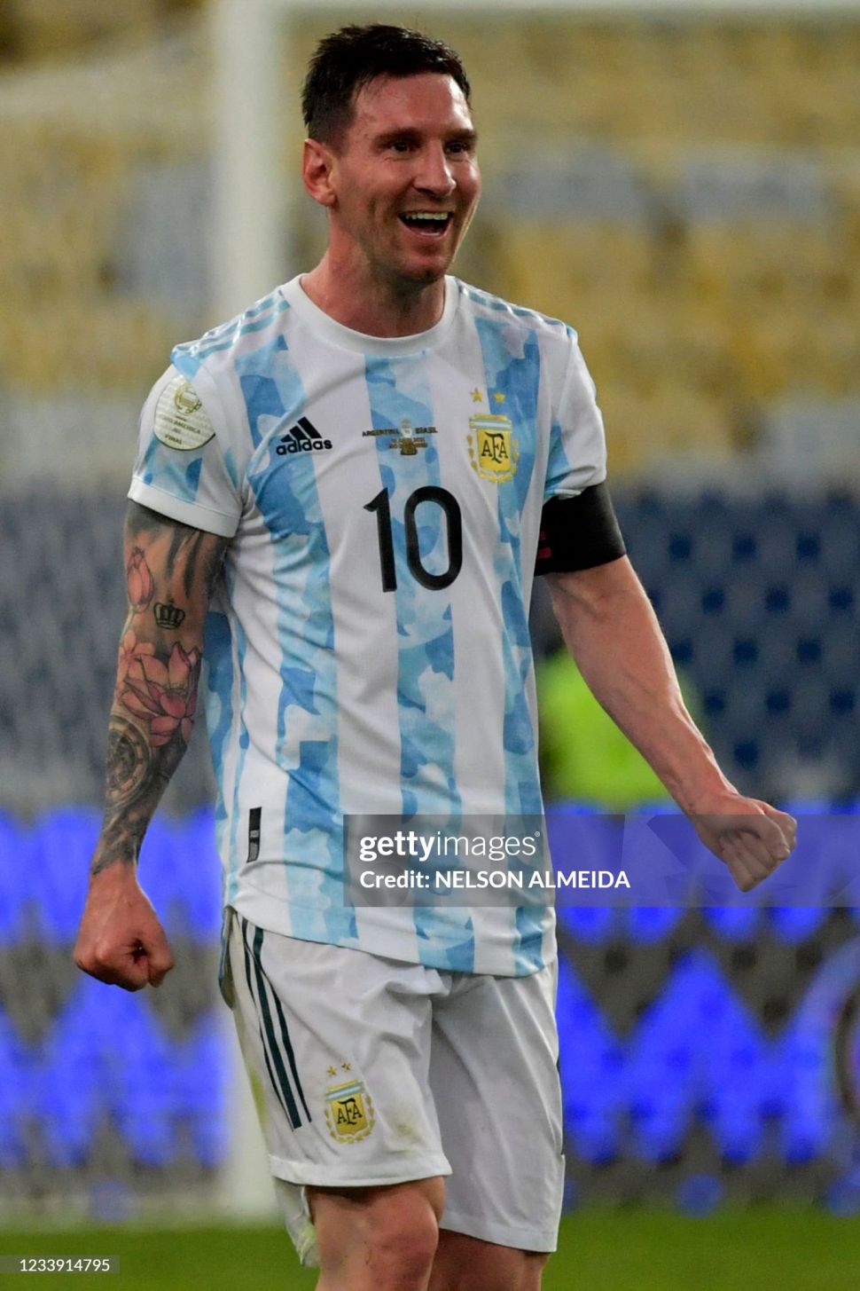 Áo đấu Messi Argentina Copa America 2021 shirt jersey FS6568 authentic