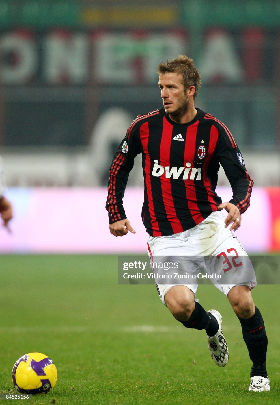 Áo Beckham 32 AC Milan 2008-2009 home shirt jersey 025366 long sleeves