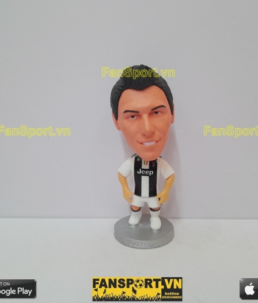 Tượng Mario Mandzukic 17 Juventus 2018 2019 home white black soccerwe