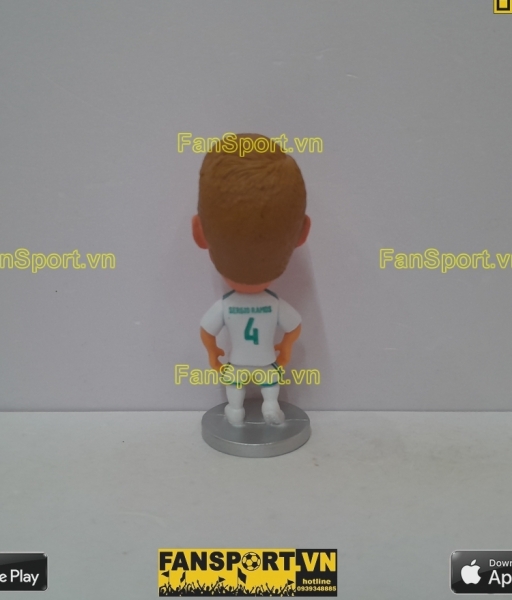 Tượng Sergio Ramos 4 Real Madrid 2017-2018 home white soccerwe