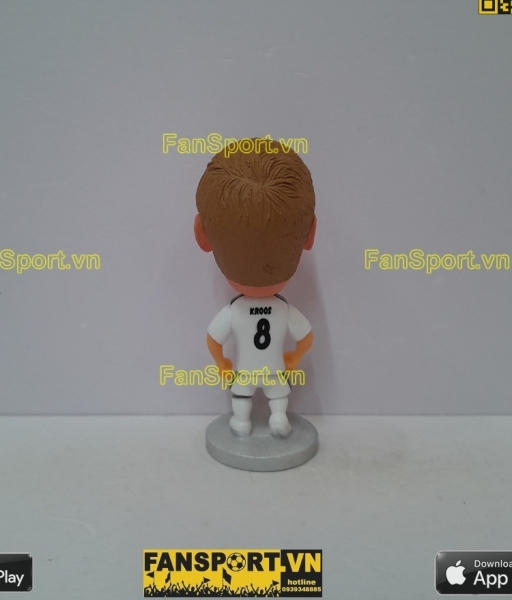 Tượng Toni Kroos 8 Real Madrid 2018-2019 home white soccerwe