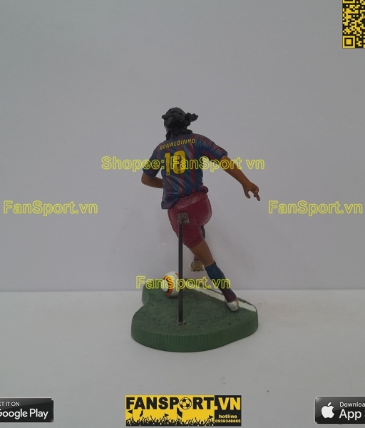 Tượng Ronaldinho 10 Barcelona 2005 2006 home FT Champs prostars