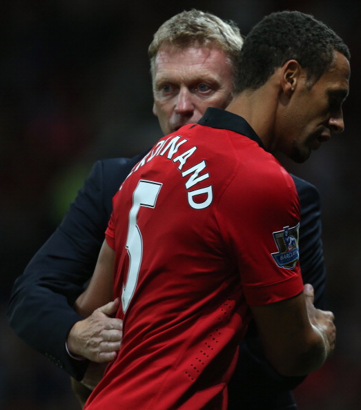 Khăn choàng Testimonial Rio Ferdinand Manchester United Sevilla scarf