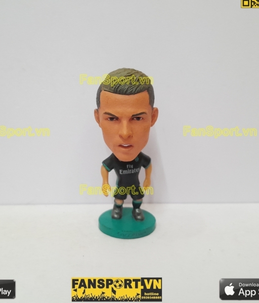Tượng Cristiano Ronaldo 7 Real Madrid 2017-2018 away black soccerwe