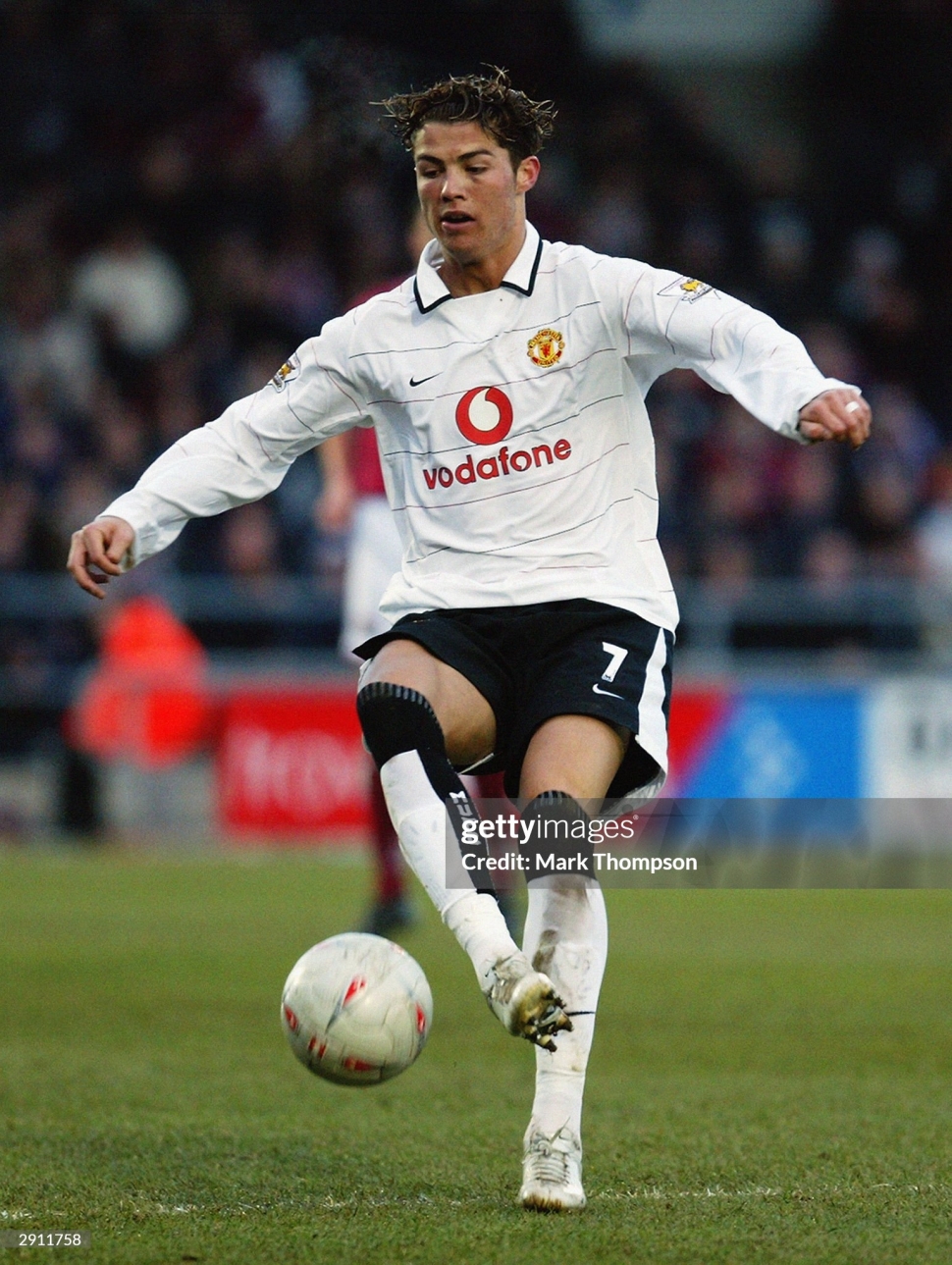 Áo đấu Manchester United 2003 2004 2005 2006 third shirt jersey Nike