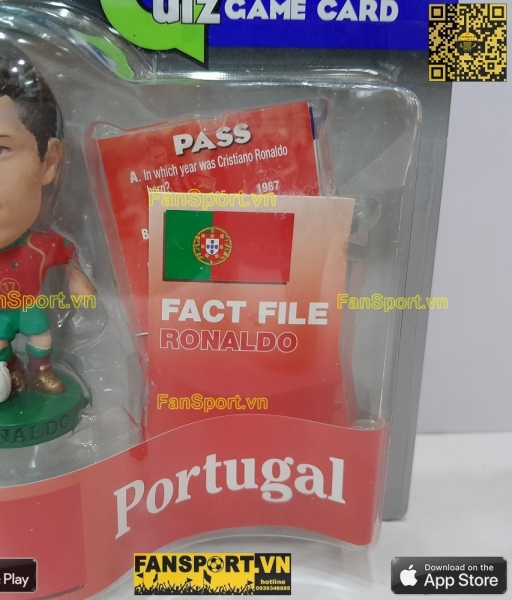 Tượng Ronaldo 17 Portugal 2004-2005-2006 home red corinthian PR056 CR7