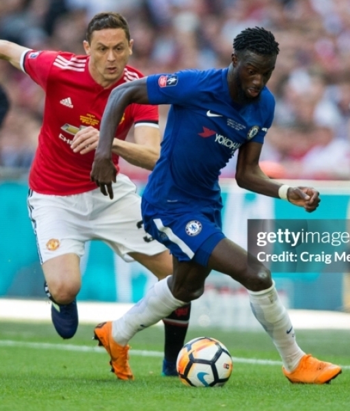 Ball official match FA Cup Final 2018 Chelsea Manchester United Nike