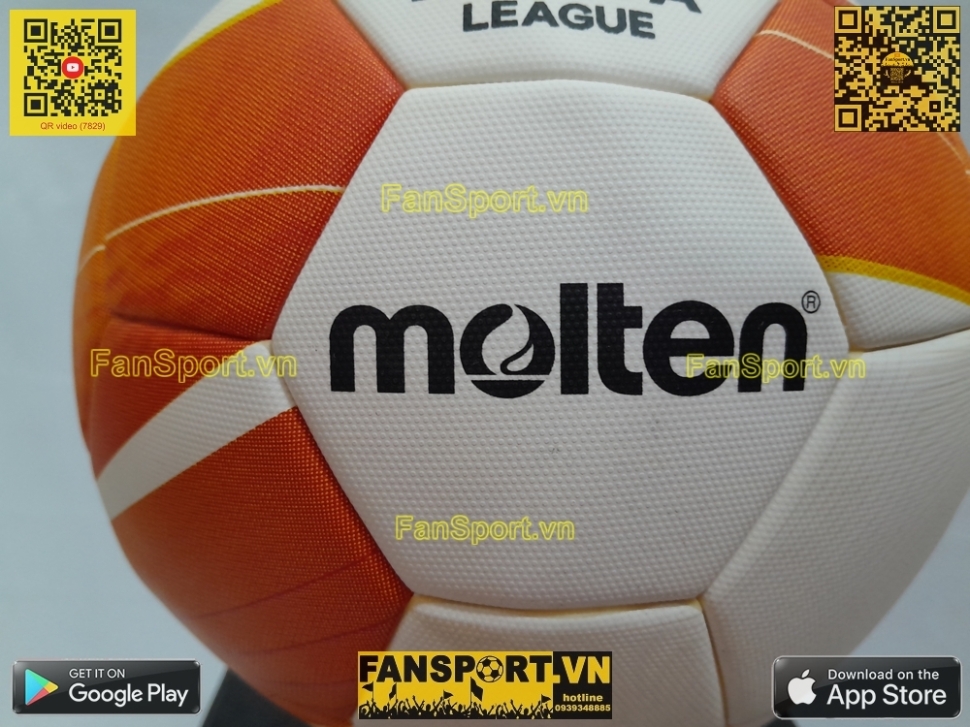 Ball official match Europa League Final 2021 Manchester United Molten