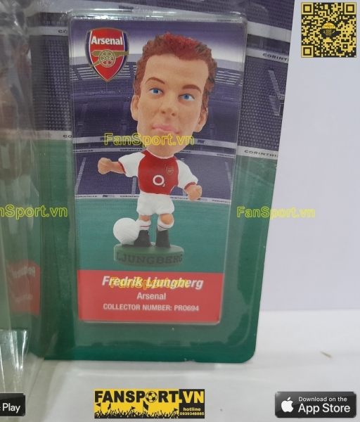 Tượng Ljungberg 8 Arsenal 2002 2003 2004 home red corinthian PRO694