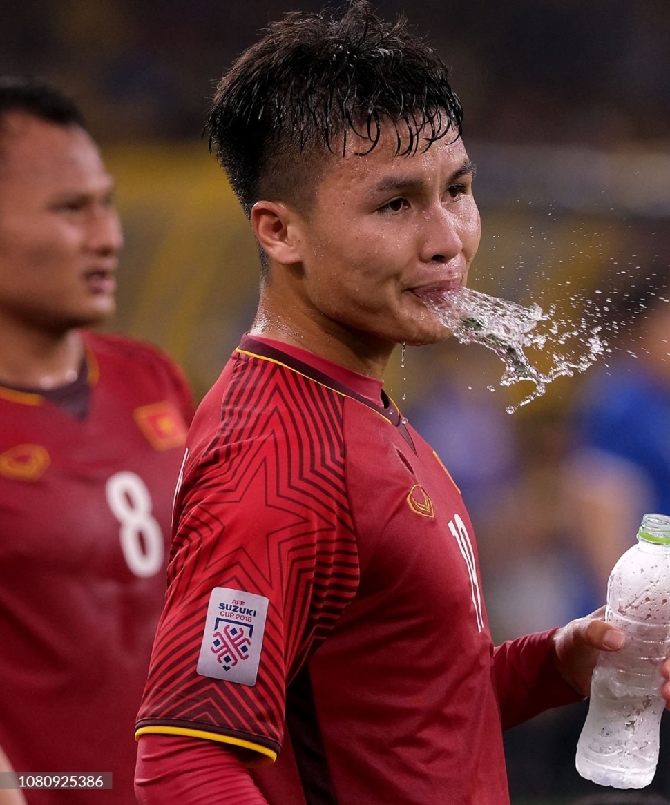 Patch AFF Suzuki Cup 2018 Vietnam Malaysia badge original