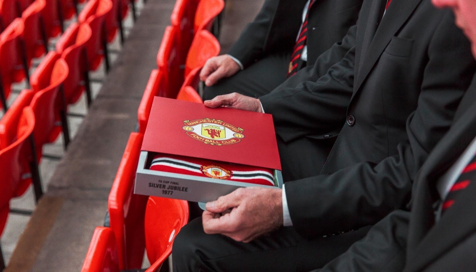 Nón Manchester United FA Cup 1977 Silver Jubilee New Era cap mũ len