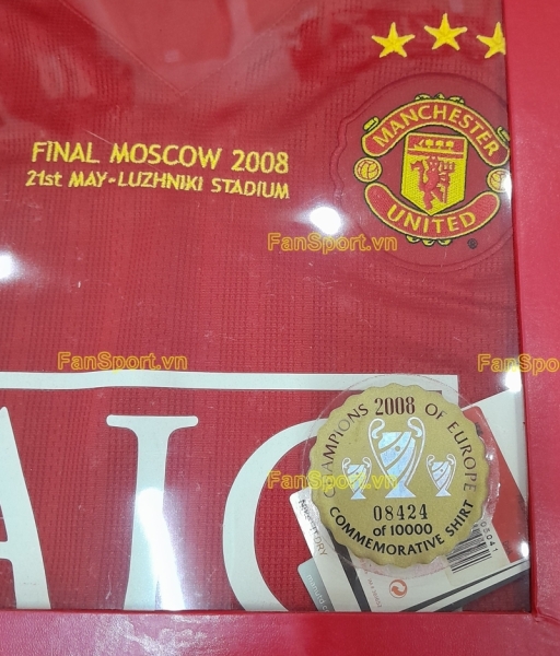 Box 2008 Manchester United Winner Champion League home shirt 237924 L