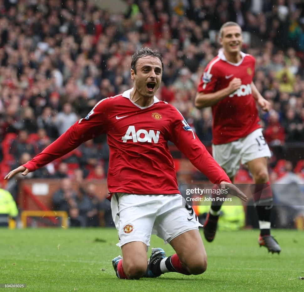 Áo Manchester United 2010-2011 home shirt jersey 382996 long slevess