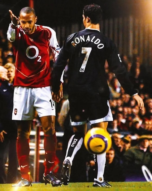 Áo Ronaldo 7 Manchester United 2003 2004 2005 away shirt jersey 112677