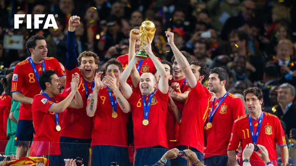 Box set tượng cầu thủ Tây Ban Nha Spain 2010 World Cup soccerwe 2011