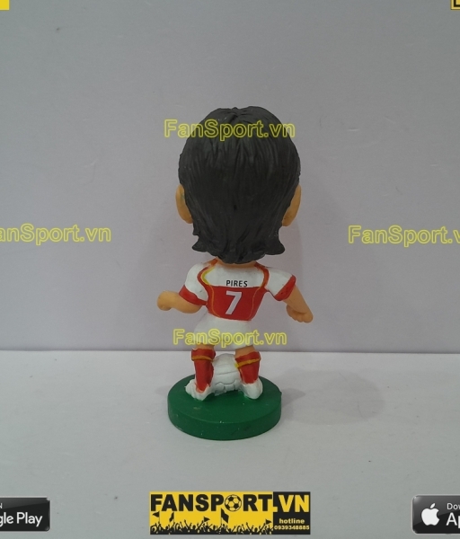 Tượng Robert Pires 7 Arsenal 2004 2005 home corinthian PR005 prostars